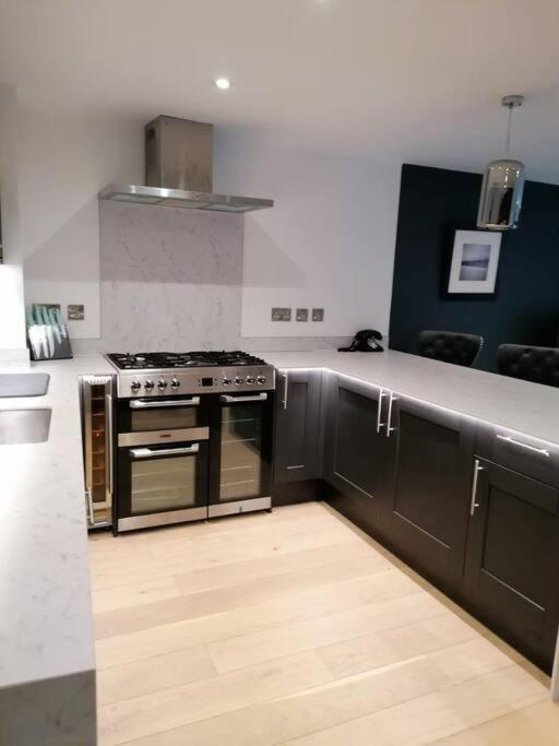 Appartement New Town House With *Free Allocated Parking* à Hove Extérieur photo